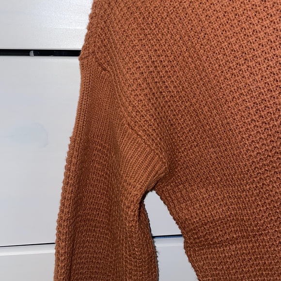 Splendid cowl neck rust colored sweater - Picture 2 of 3